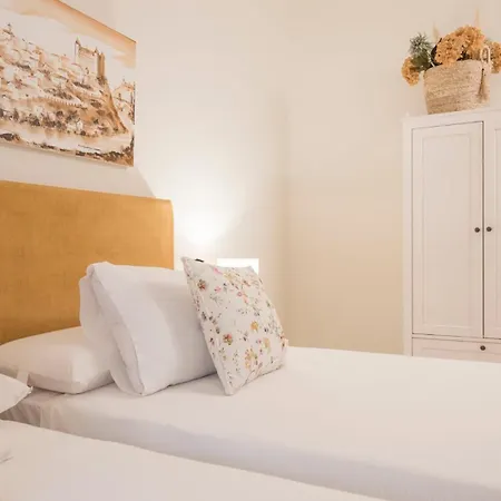 Florinda De La Cava - 2 Apartment *